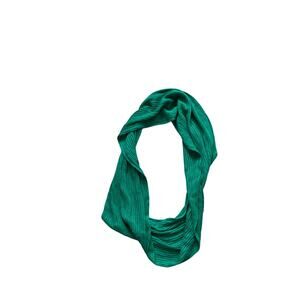 Green Lightweight Loop Scarf, One Size